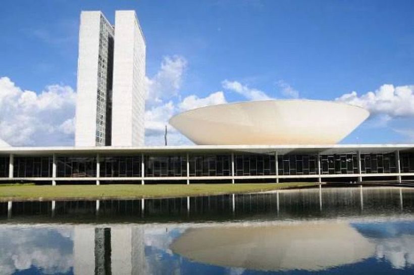 Bancada federal do Ceará se fragmenta e federação União Progressista tem maior grupo