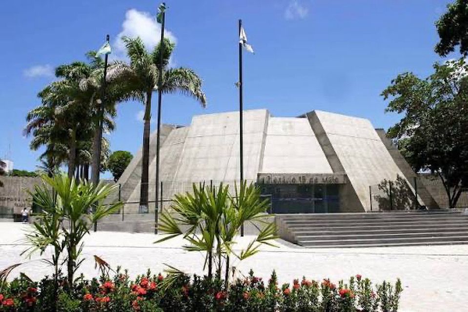 PT e PSB são os dois maiores partidos da Assembleia