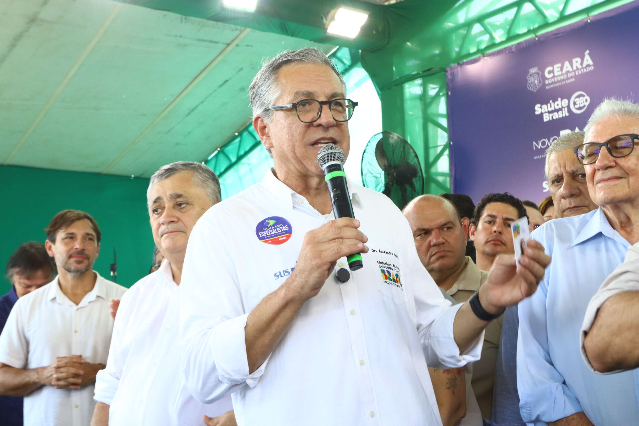 Ministro da Saúde sobe tom e ataca críticas de Capitão Wagner