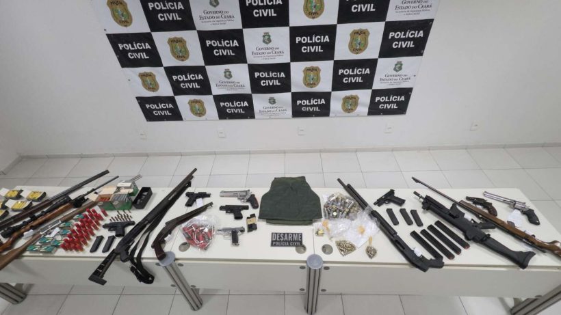 Cinco atiradores esportivos com registros vencidos são presos pela Polícia Civil, em Fortaleza