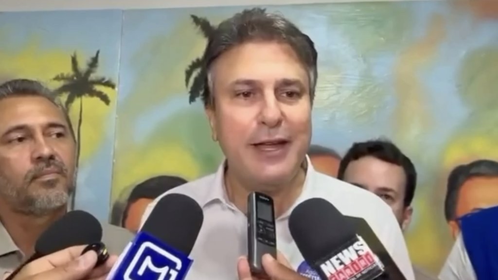 Camilo desenha chapa ao Senado e sinaliza veto a Júnior Mano