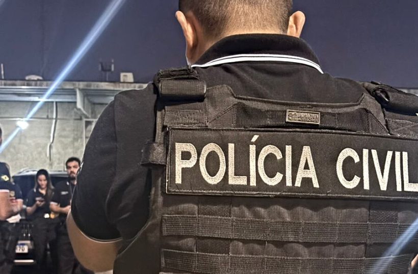Dupla é presa em Fortaleza suspeita de extorquir vítima após empréstimo