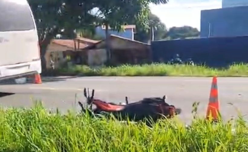 PM morre após colisão com animal e atropelamento na CE-040, em Aquiraz