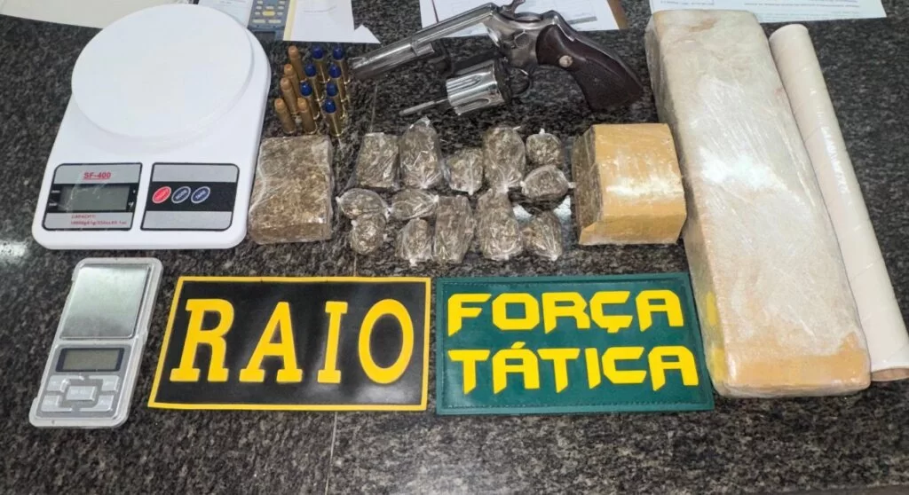 Procurado pela Justiça é capturado com mais de 1,5 kg de maconha no interior do Ceará