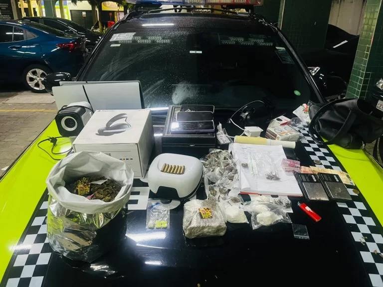 Suspeito usa crianças como escudo durante ação policial no Campo do América em Fortaleza