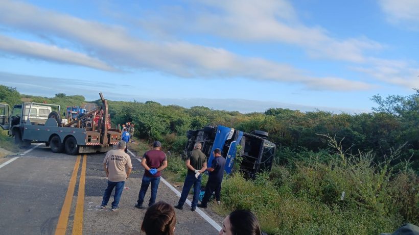 Tragédia com delegação de basquete mobiliza autoridades e comove o Ceará