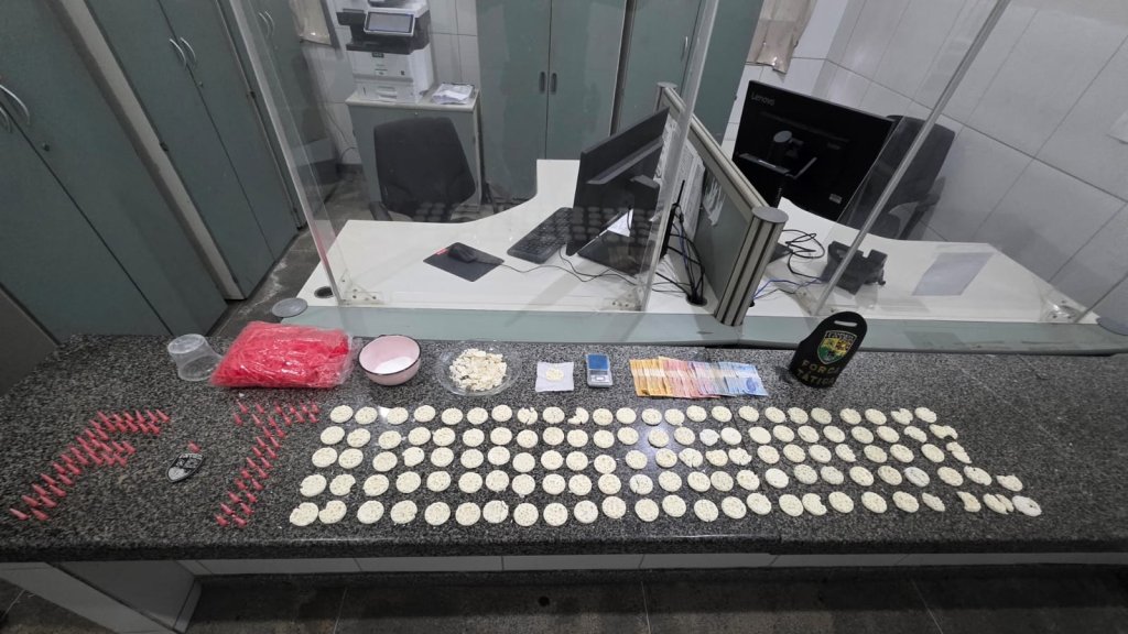 Polícia desarticula ponto de distribuição de drogas no Centro de Fortaleza