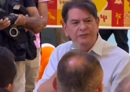 Cid assume papel de desconstruir candidatura do irmão Ciro