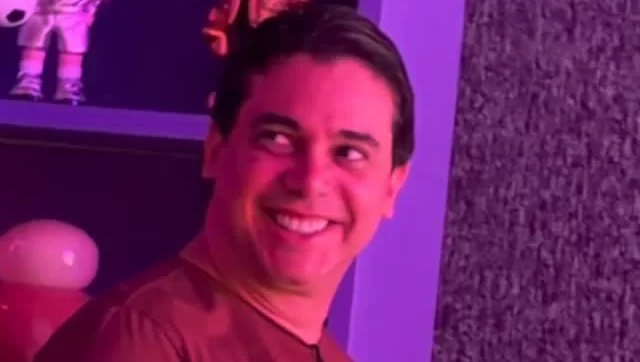 Júnior Mano ignora veto e define identidade visual para campanha ao Senado