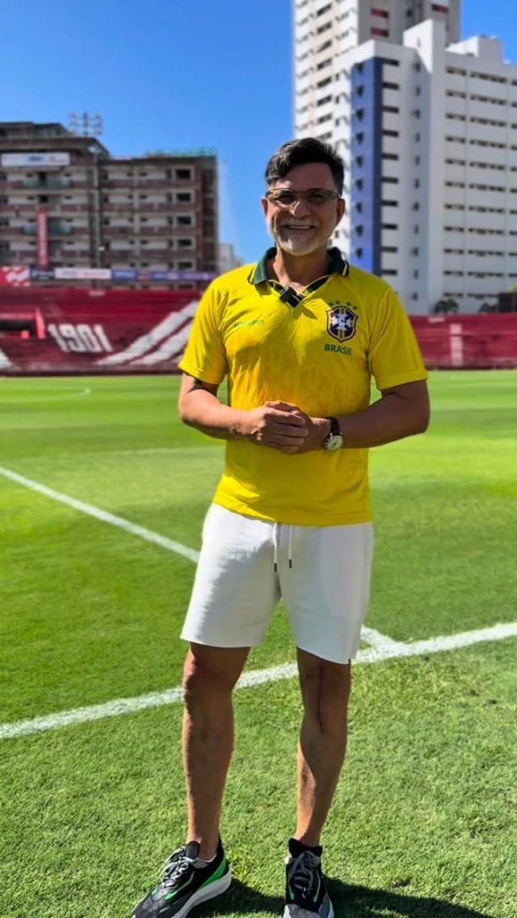 Ex-zagueiro tetracampeão com a Seleção Brasileira é preso por determinação da Justiça do CE