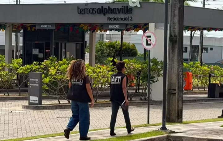 Mulher de 62 anos é resgatada de trabalho análogo à escravidão em condomínio de luxo