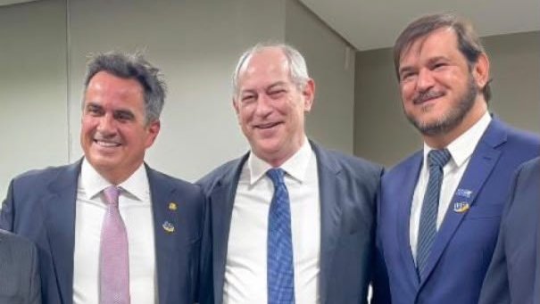 Ciro se reúne com cúpula do União Progressista para barrar ida da federação para base de Elmano