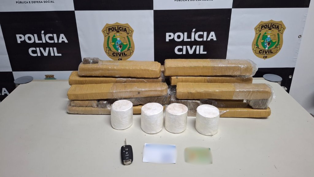 Polícia Civil apreende 16 kg de drogas escondidos em fundo falso de veículo em Caucaia