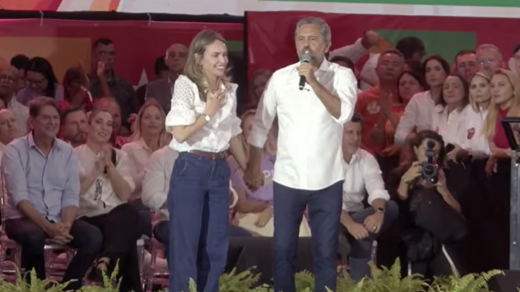 Elmano destaca escolha de Gabriella Aguiar e ressalta presença feminina na chapa