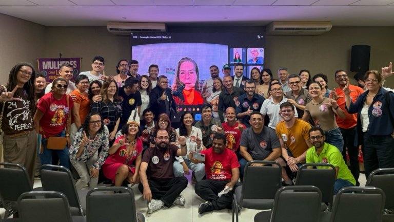 Rede indica Luizianne Lins ao Senado, mas candidatura depende de aval do PSOL