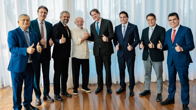 Lula define candidatura de Cid ao Senado na chapa de Elmano; Jr. Mano será 1º suplente
