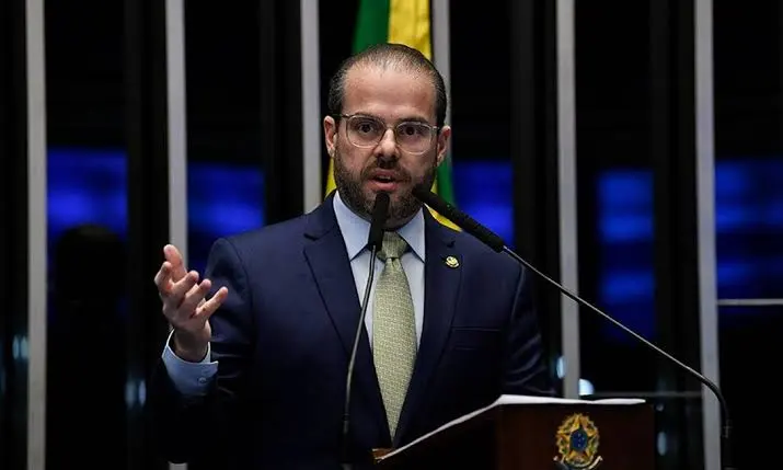 Prisco Bezerra aparece entre os dez candidatos mais ricos das eleições de 2026