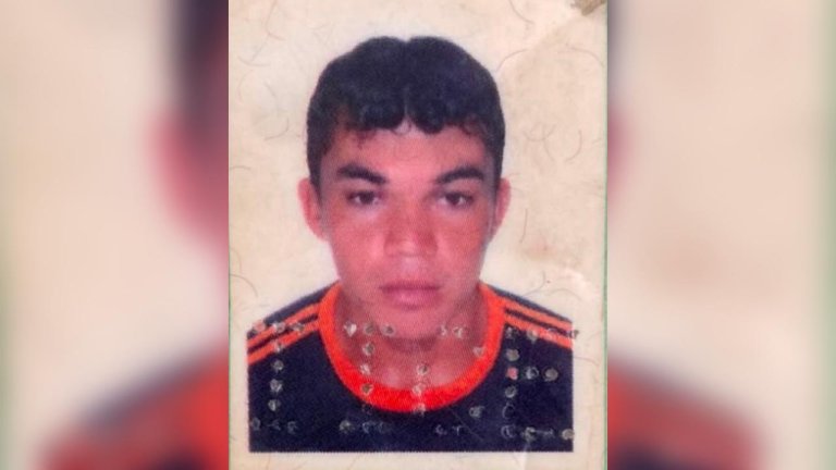 Homem é morto a tiros enquanto dormia em quadra esportiva de Barroquinha