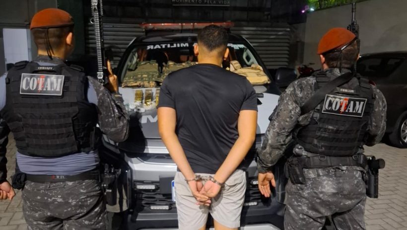 PM apreende armas e munições de diversos calibres em Fortaleza
