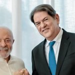 Cid tenta se aproximar de Lula para buscar reeleição ao Senado