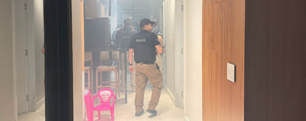 PF cumpre mandados no CE em operação contra braço do CV que usava aviões para tráfico de drogas