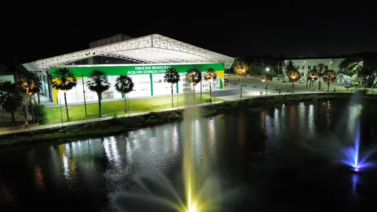 Prefeitura de Aquiraz inaugura ginásio com capacidade para 2 mil pessoas