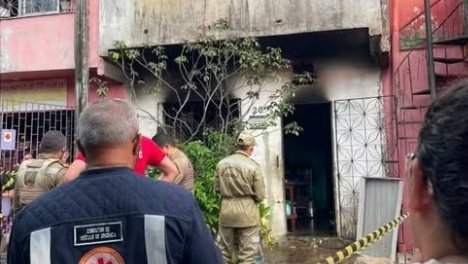 Idosa morre em incêndio dentro de casa em Fortaleza