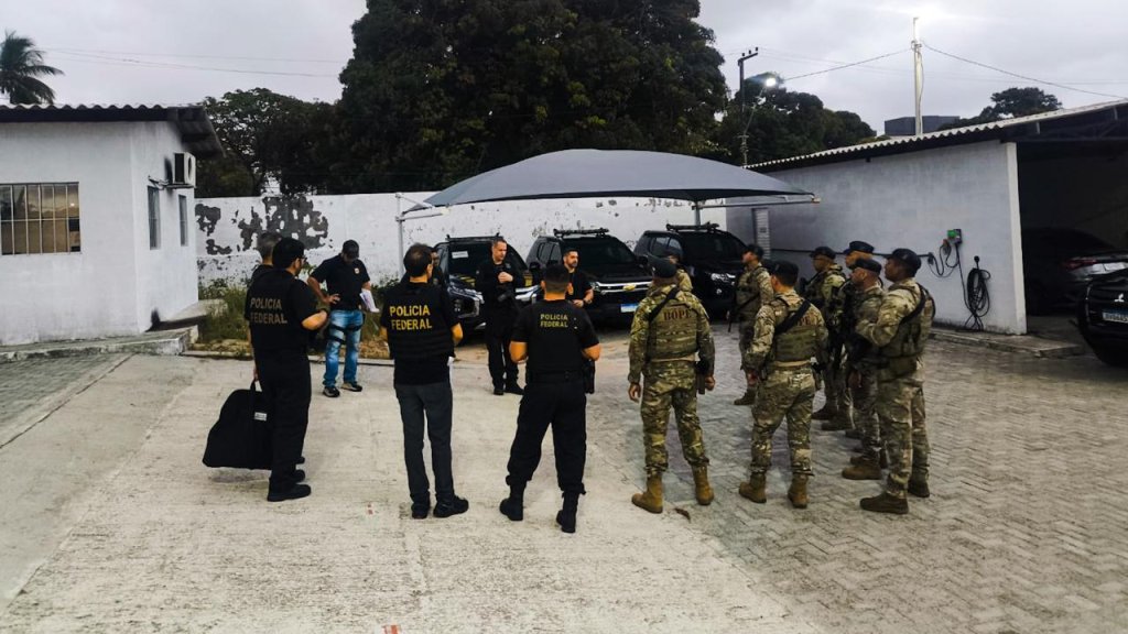 PF e forças de segurança do Ceará deflagram operação contra organização criminosa