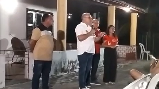 Prefeito de Itapipoca pede para apoiadores elaborarem “listinha” de pedidos em troca de votos