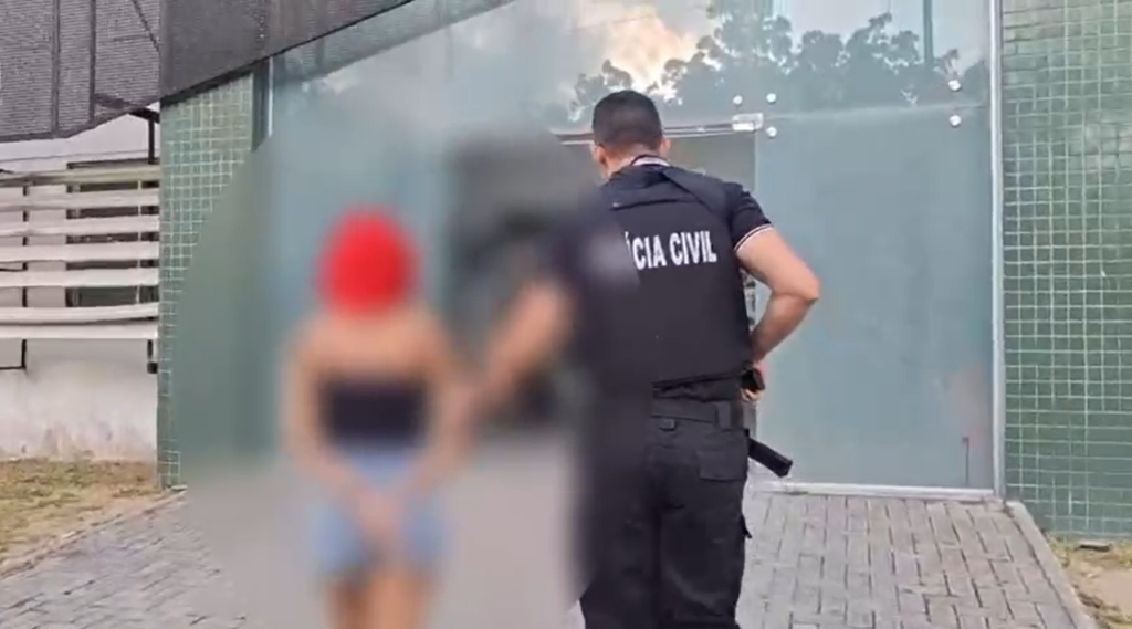 Grupo ligado ao CV usava WhatsApp para combinar tráfico, homicídios e rifa de armas no CE