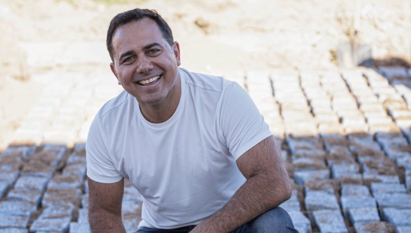 Roberto Filho abre nova frente de pavimentação em ruas no Altiplano e Novo Altiplano, em Iguatu