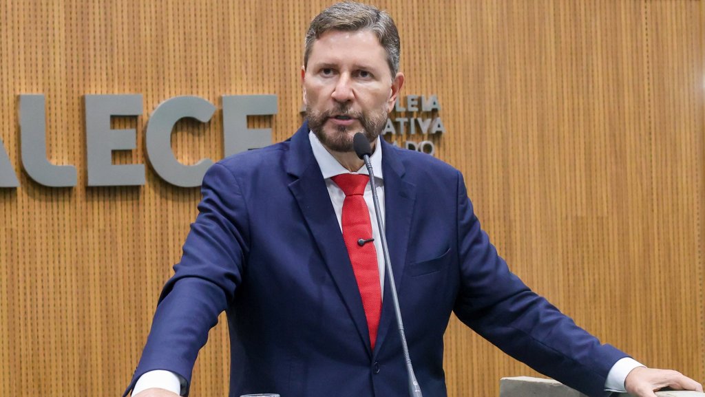Romeu Aldigueri celebra reeleição de Elmano e afirma que prioridade agora é reeleger Lula