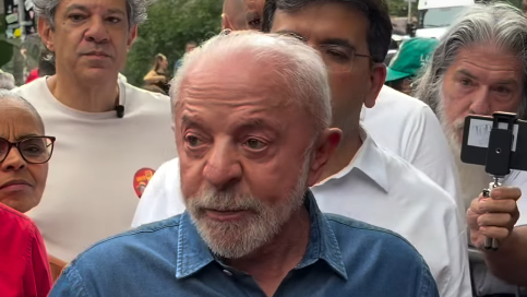 Lula anuncia votação sobre fim da escala 6×1 para esta semana