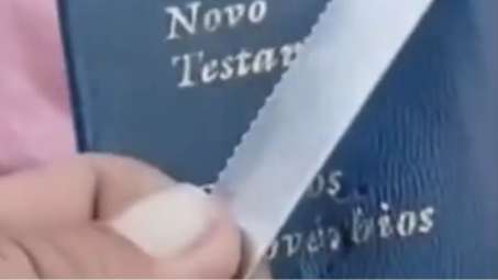 Bíblia impede que trabalhador seja ferido durante assalto em Fortaleza