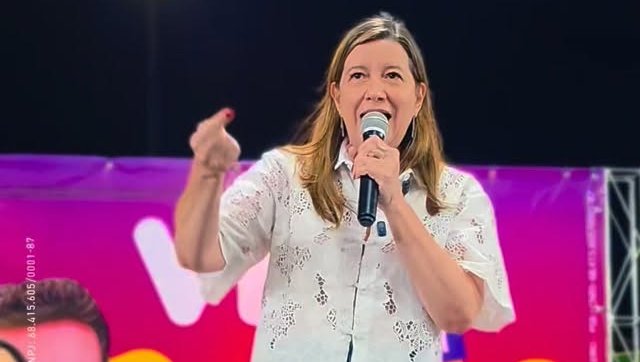 Lia Gomes repudia ataques e diz não aceitar chamarem Ciro de “bolsonarista”