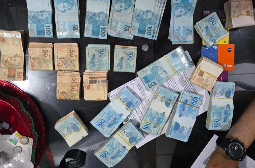 Polícia Federal apreende R$ 120 mil em operação contra compra de votos