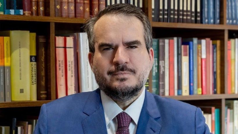 Professor Otavio Rodrigues é eleito presidente do Conselho Nacional de Educação