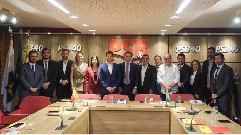 PDT e PSB negociam federação e anunciam apoio à reeleição de Hugo Motta na Câmara