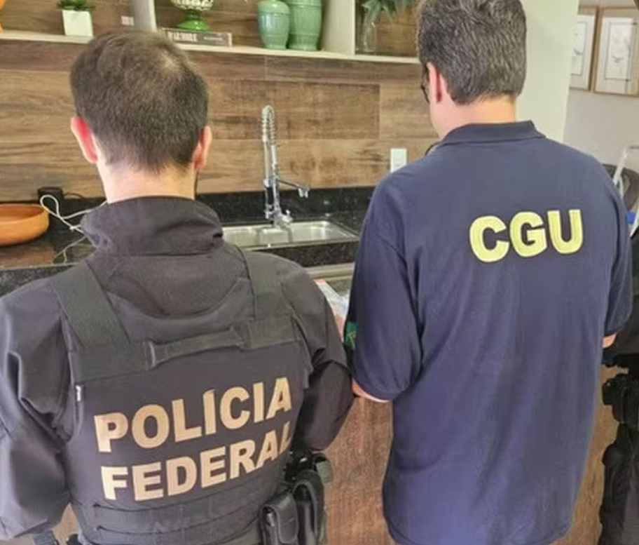 PF cumpre mandados no Ceará em operação que apura desvio de R$ 15,6 milhões da saúde