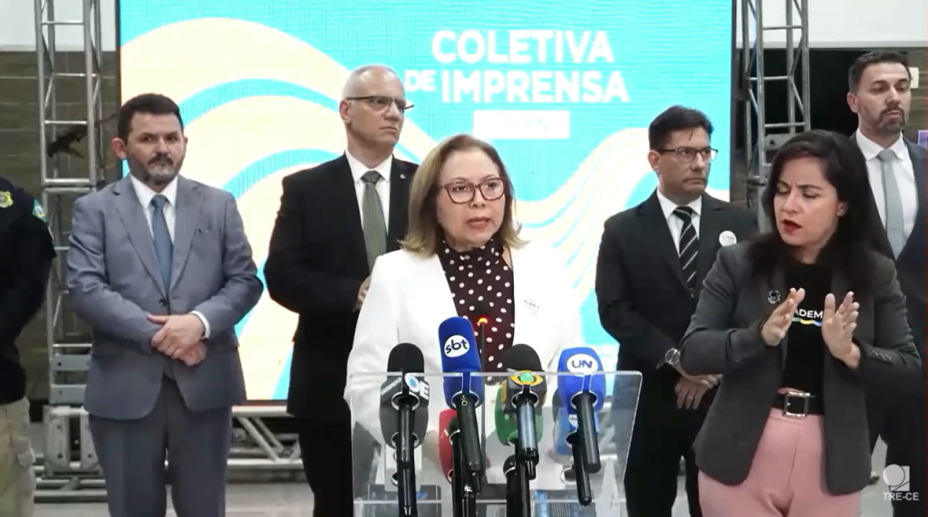 TRE-CE: votação foi encerrada às 17h e não teve extensão de horário